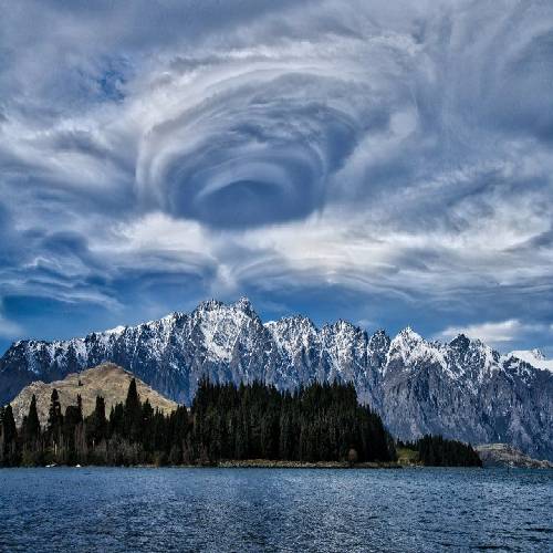 دانلود آهنگ اینجا هست یه باغ وحش نزنی دست به کار بد